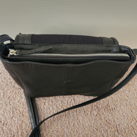 NWOT ANTROPOLOGIE DAY & MOOD BLACK LEATHER CROSSBODY - Picture 5 of 7